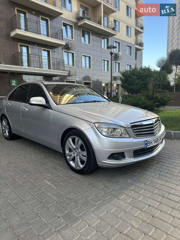 Седан Mercedes-Benz C-Class 2007 в Одессе