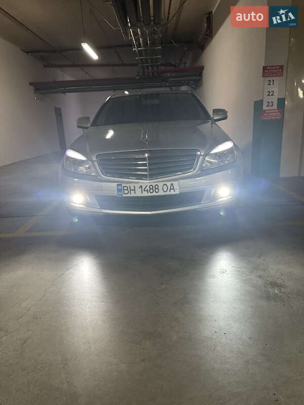 Седан Mercedes-Benz C-Class 2007 в Одессе