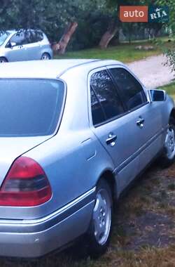 Седан Mercedes-Benz C-Class 1994 в 
