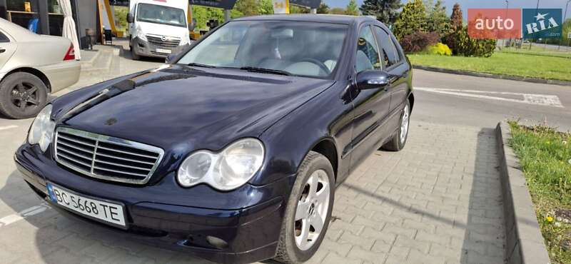Седан Mercedes-Benz C-Class 2003 в Івано-Франківську