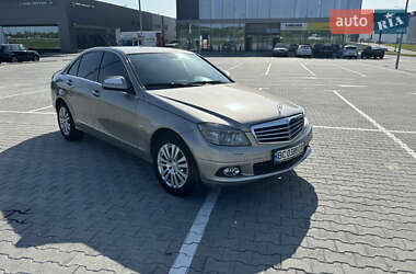 Седан Mercedes-Benz C-Class 2009 в 