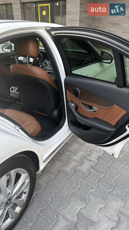 Седан Mercedes-Benz C-Class 2018 в Киеве