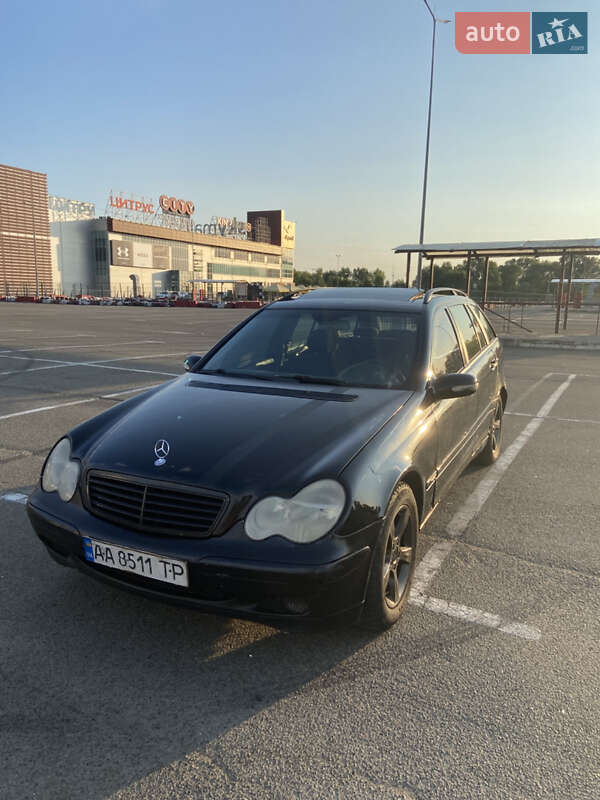 Универсал Mercedes-Benz C-Class 2001 в 