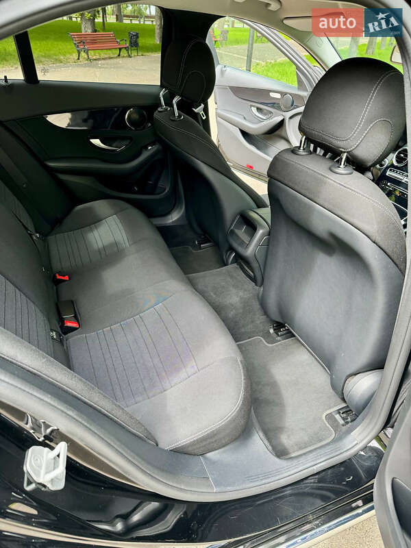 Седан Mercedes-Benz C-Class 2015 в Києві