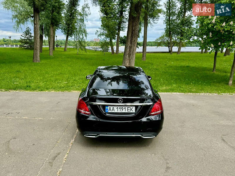 Седан Mercedes-Benz C-Class 2015 в Києві