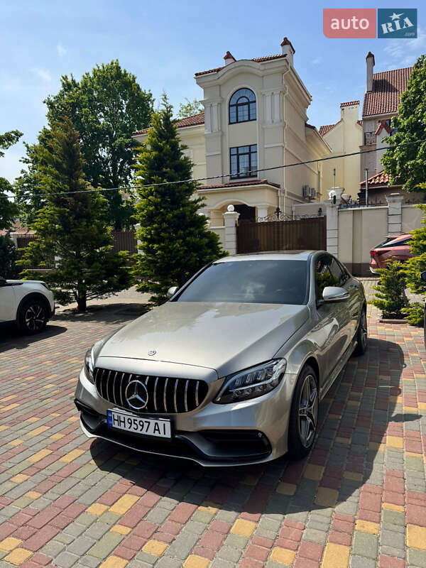 Седан Mercedes-Benz C-Class 2019 в Одессе фото 5 Седан Mercedes-Benz C-Class 2019 в Одессе