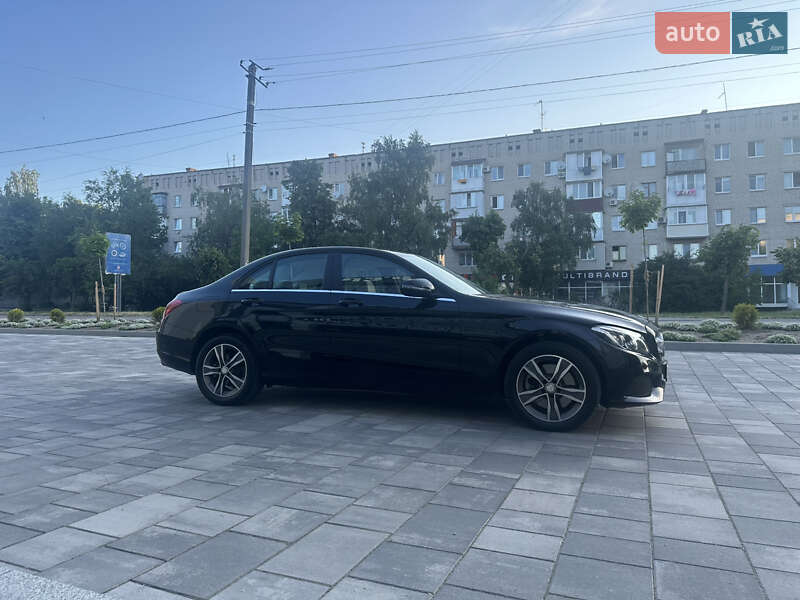 Седан Mercedes-Benz C-Class 2015 в Києві фото 9 Седан Mercedes-Benz C-Class 2015 в Києві