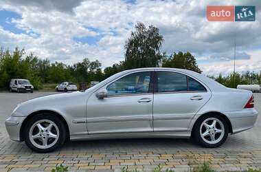 Седан Mercedes-Benz C-Class 2002 в 