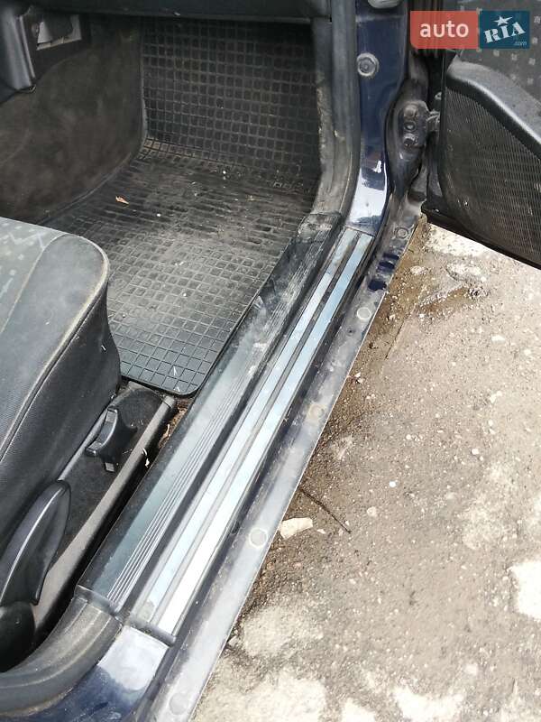 Седан Mercedes-Benz C-Class 1994 в Запоріжжі
