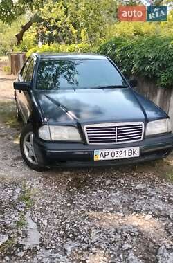 Седан Mercedes-Benz C-Class 1994 в Запоріжжі