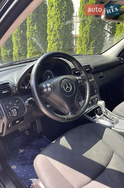 Седан Mercedes-Benz C-Class 2007 в 