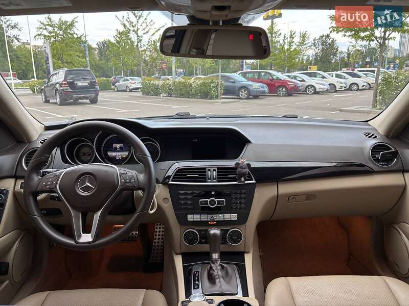Седан Mercedes-Benz C-Class 2013 в Києві