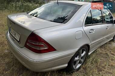 Седан Mercedes-Benz C-Class 2003 в 