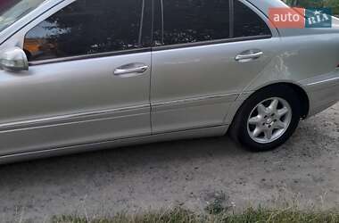 Седан Mercedes-Benz C-Class 2001 в 