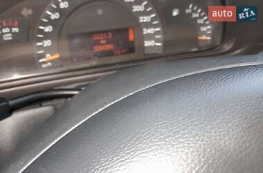 Седан Mercedes-Benz C-Class 2001 в 