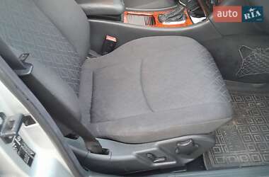 Седан Mercedes-Benz C-Class 2001 в 