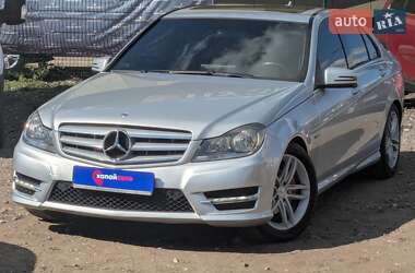 Mercedes-Benz C-Class 2011 Mercedes-Benz C-Class 2011