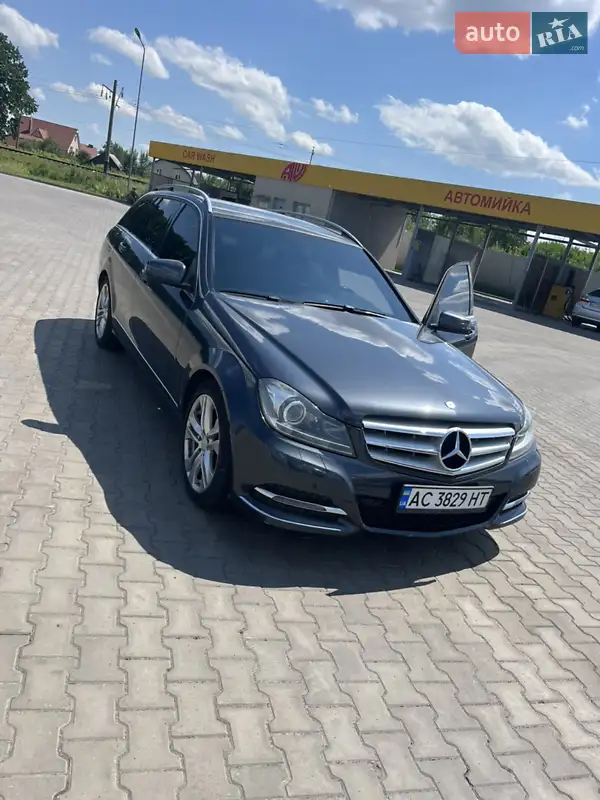 Mercedes-Benz C-Class 2014