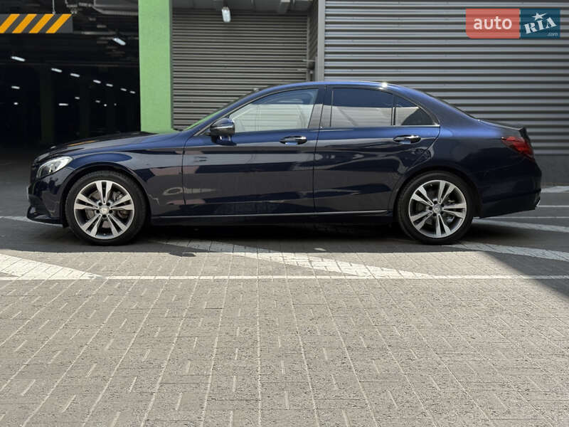 Седан Mercedes-Benz C-Class 2016 в Києві