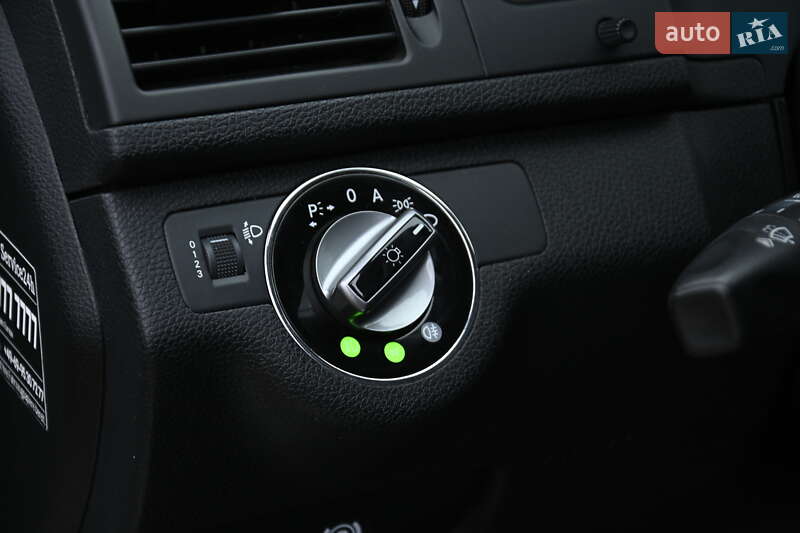 Седан Mercedes-Benz C-Class 2009 в Бердичеві