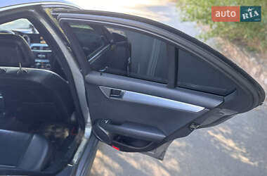 Седан Mercedes-Benz C-Class 2012 в 