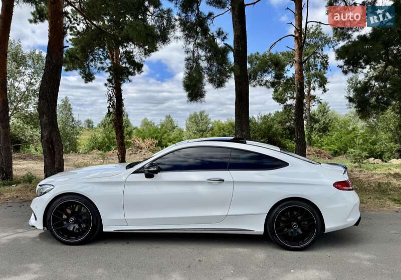 Купе Mercedes-Benz C-Class 2017 в Києві