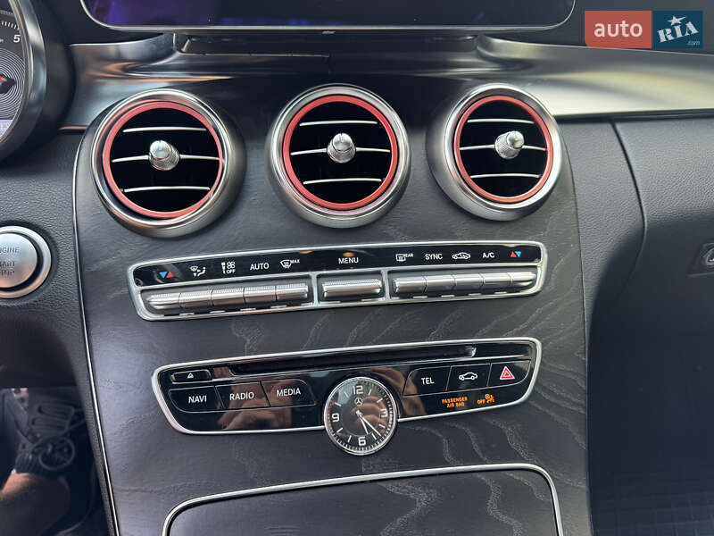 Седан Mercedes-Benz C-Class 2015 в Новояворовске фото 37 Седан Mercedes-Benz C-Class 2015 в Новояворовске