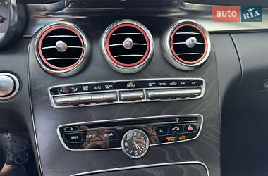 Седан Mercedes-Benz C-Class 2015 в 