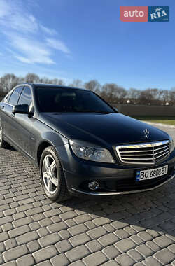 Mercedes-Benz C-Class 2010