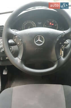 Универсал Mercedes-Benz C-Class 2004 в 