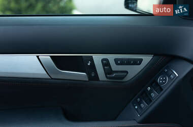 Седан Mercedes-Benz C-Class 2013 в 