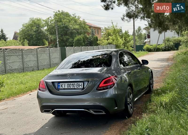Седан Mercedes-Benz C-Class 2019 в Киеве