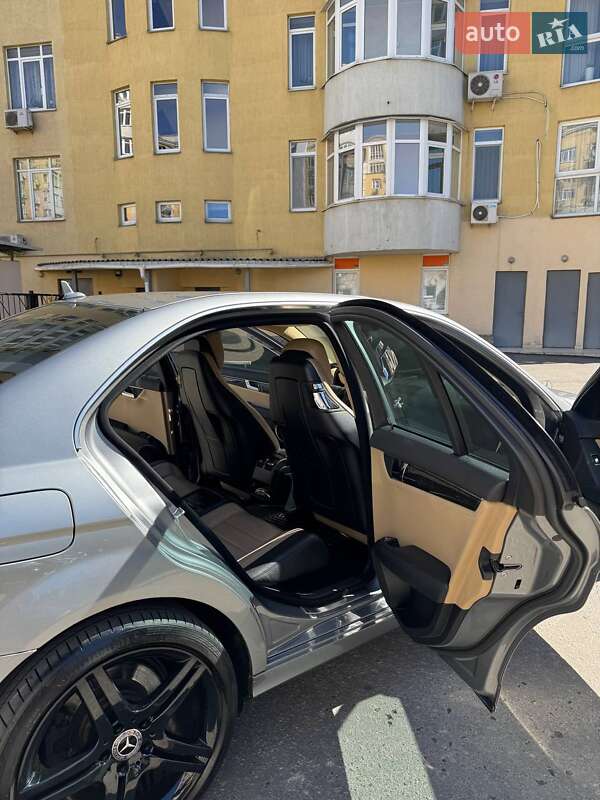Седан Mercedes-Benz C-Class 2007 в 