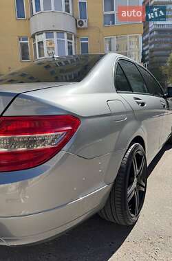 Седан Mercedes-Benz C-Class 2007 в 