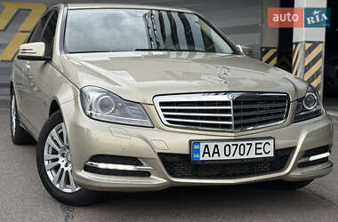 Mercedes-Benz C-Class 2011 Mercedes-Benz C-Class 2011