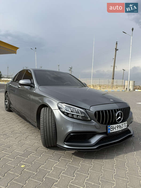 Седан Mercedes-Benz C-Class 2017 в Рени фото 3 Седан Mercedes-Benz C-Class 2017 в Рени