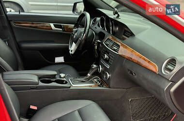 Седан Mercedes-Benz C-Class 2011 в 