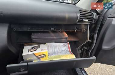 Седан Mercedes-Benz C-Class 2005 в 