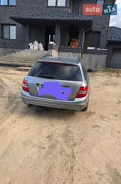 Универсал Mercedes-Benz C-Class 2013 в 
