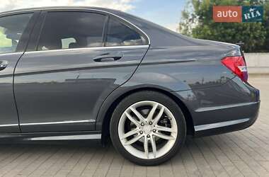 Седан Mercedes-Benz C-Class 2012 в 
