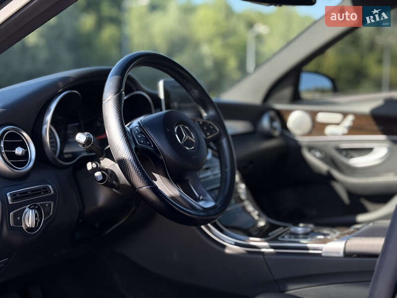 Седан Mercedes-Benz C-Class 2017 в Дніпрі