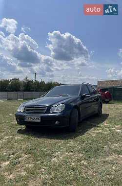 Универсал Mercedes-Benz C-Class 2004 в 