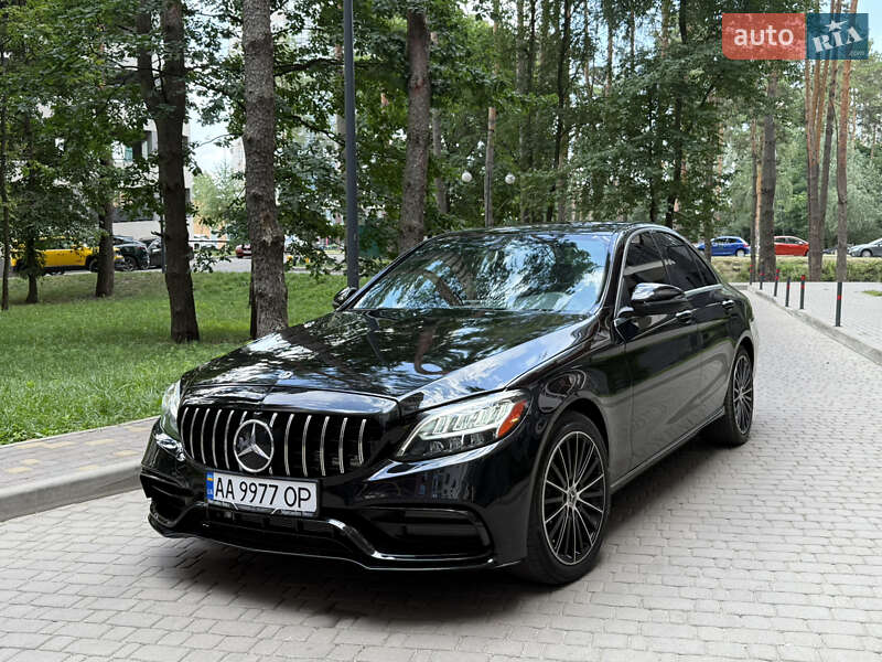 Седан Mercedes-Benz C-Class 2021 в Києві