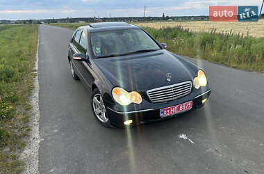 Седан Mercedes-Benz C-Class 2003 в Луцке