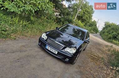 Седан Mercedes-Benz C-Class 2006 в 
