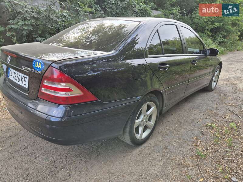 Седан Mercedes-Benz C-Class 2006 в Умані