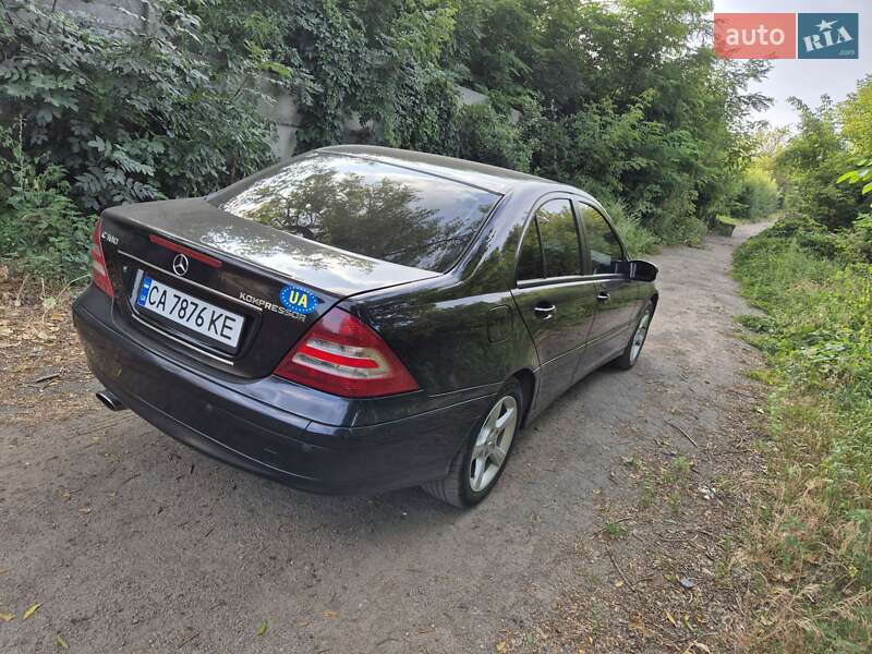 Седан Mercedes-Benz C-Class 2006 в Умані