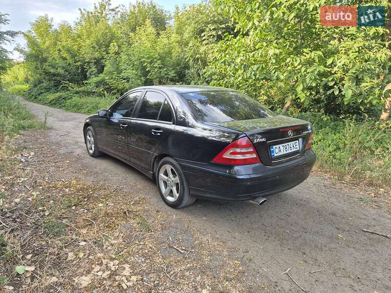 Седан Mercedes-Benz C-Class 2006 в Умані