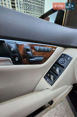 Седан Mercedes-Benz C-Class 2012 в 