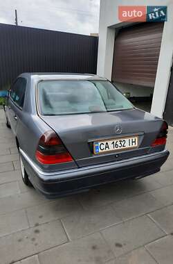 Седан Mercedes-Benz C-Class 1997 в 